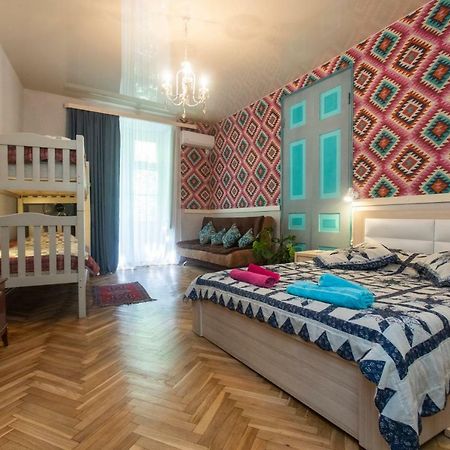 Private Apartment In The Center Of Old Tiflis Dış mekan fotoğraf