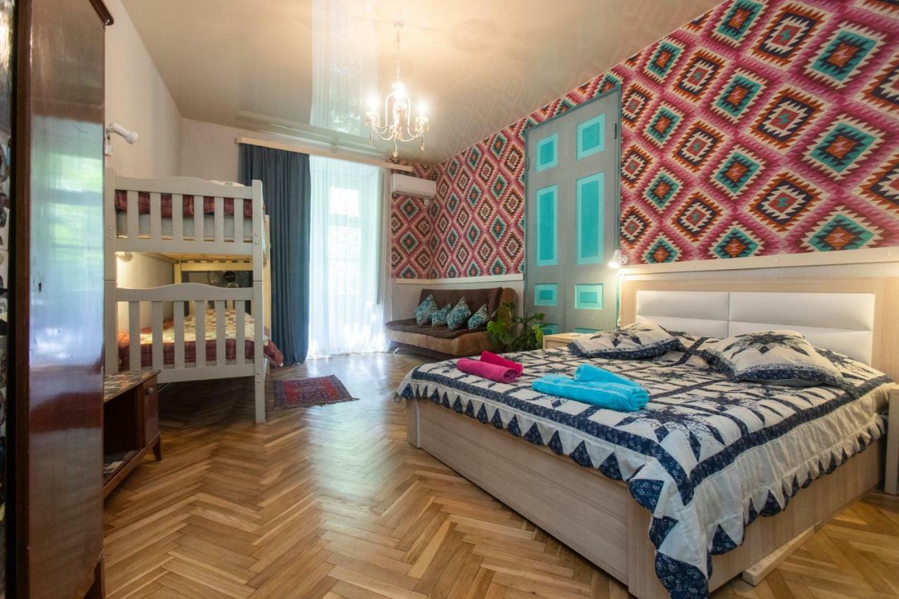 Private Apartment In The Center Of Old Tiflis Dış mekan fotoğraf