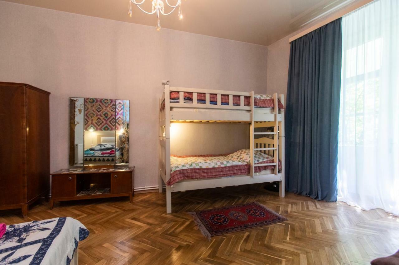 Private Apartment In The Center Of Old Tiflis Dış mekan fotoğraf