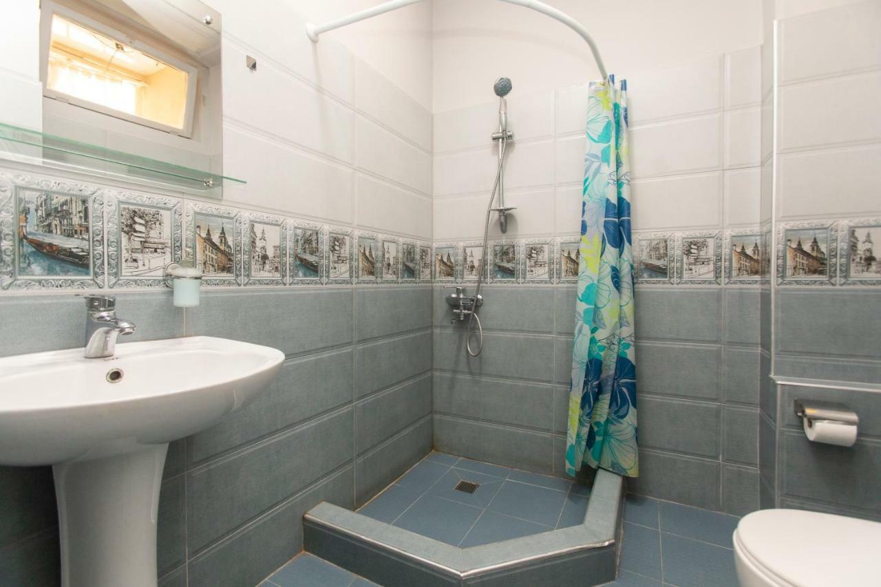 Private Apartment In The Center Of Old Tiflis Dış mekan fotoğraf